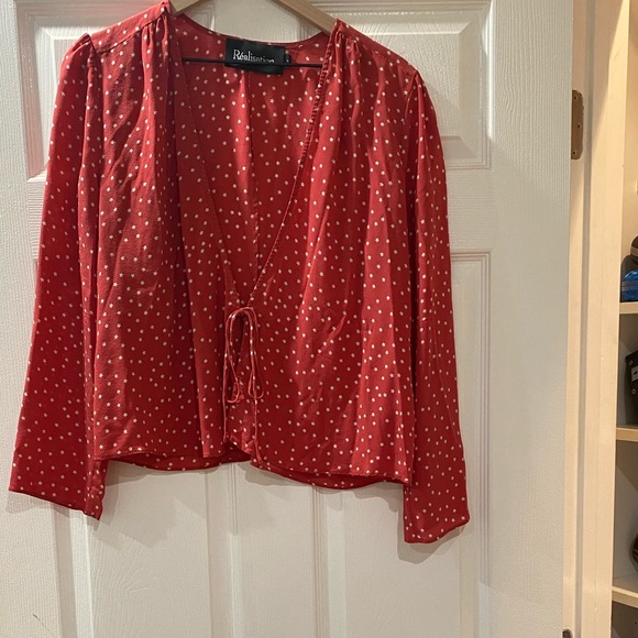 Brand NWOT Realisation Par Stevie Top in Red Star - Picture 3 of 4